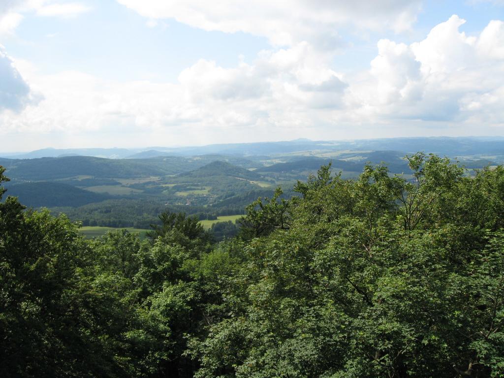 Ubytovani U Potoka Kunratice  エクステリア 写真